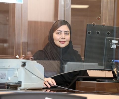 زهرا اوتادی-مدیر اجرائی